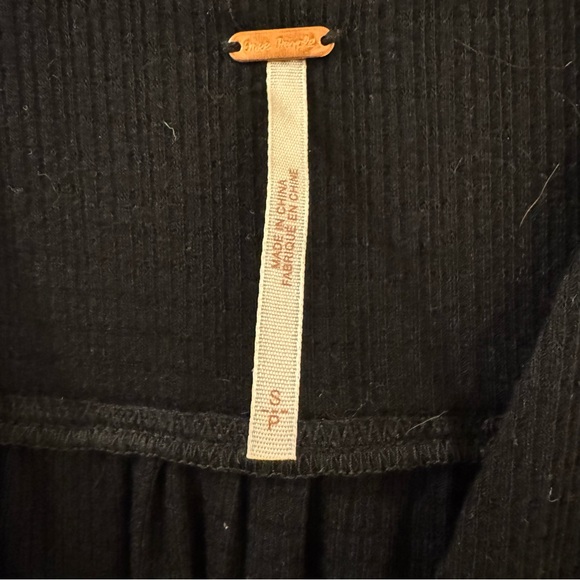 SOLD free people black top - Picture 3 of 4